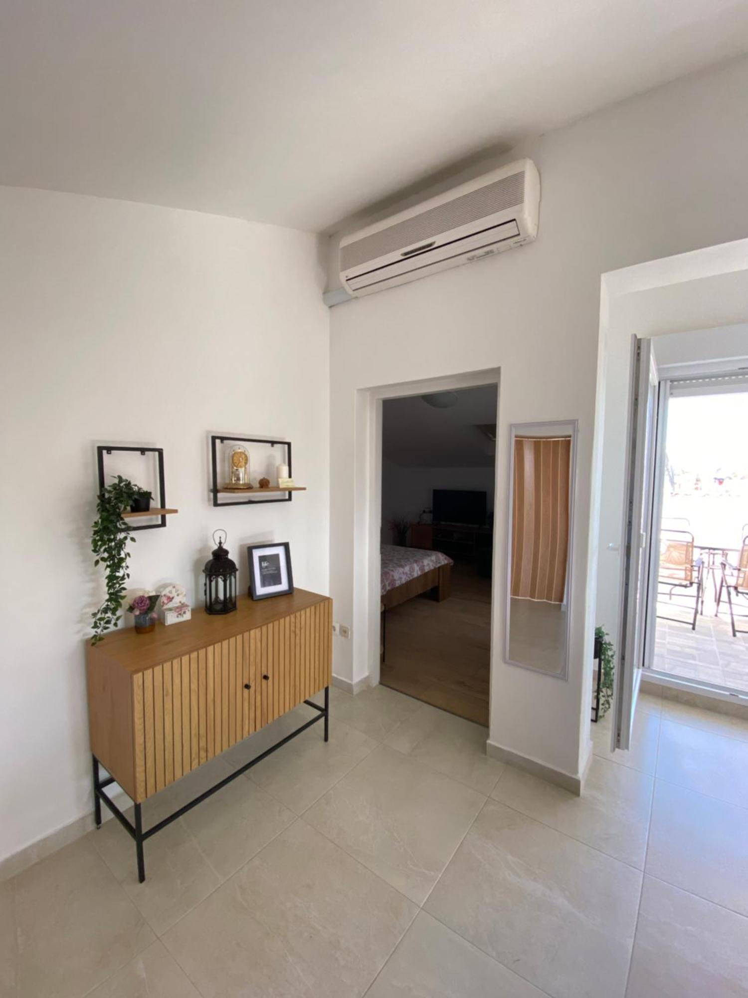 Apartments Jozephine Pula Exterior photo