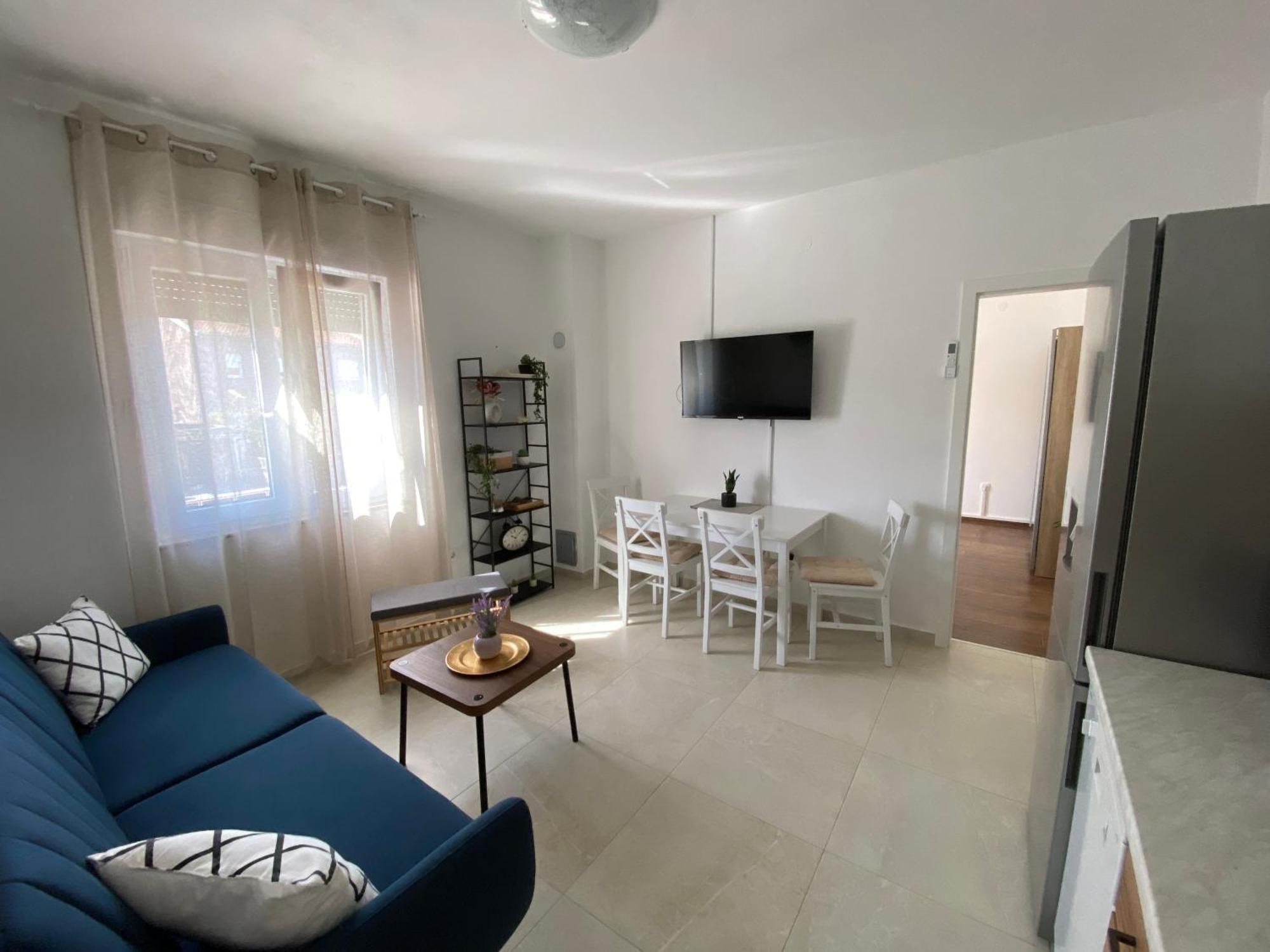 Apartments Jozephine Pula Exterior photo